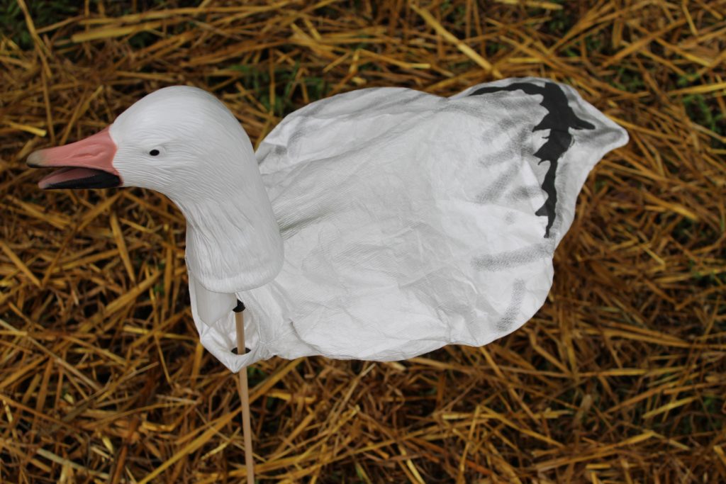 adult-snow-goose-decoys-american-made-decoys-anser-decoys